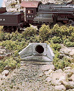 Woodland Scenics 1162 - N Scale Unpainted Hydrocal Castings - Concrete Culverts (2 pkg)