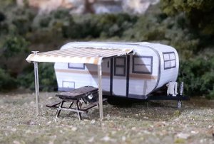 Osborn Model Kits 1126 - HO 15' Travel trailer