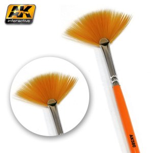 AK Interactive 580 Fan Shape Weathering Brush