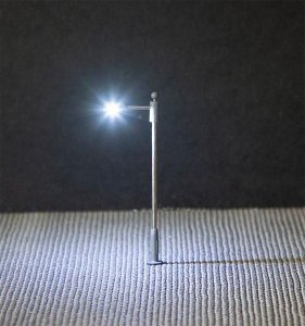 Faller Gmbh 272222 - N Scale Pole-Mast LED Street Light - 6.5cm Tall