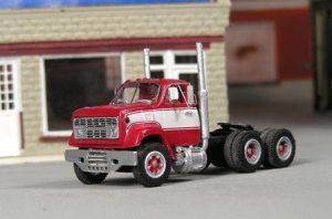 Sylvan Scale Models V-378 HO Scale - 1971-77 Chevy C-90 High Cab Tandem Axle Short Hood Tractor -...