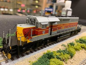 Bowser 25014 - HO GMD SD40-2 - DCC Ready - Algoma Central #186