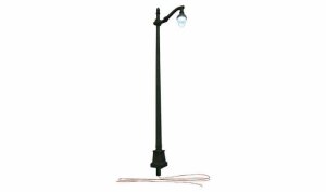 Woodland Scenics 5631 - HO Just Plug(TM) -- Arch Cast Iron Street Light pkg(3)