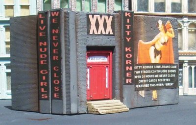 Downtown Deco N Scale - Kitty Corner - Kit (Adult theme signs)