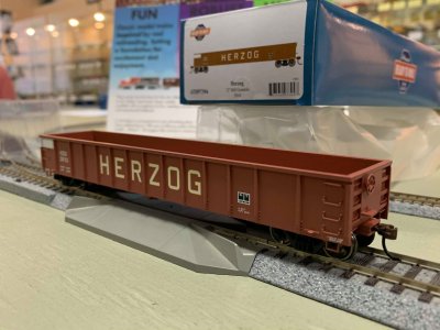 Athearn 97395 HO Scale - RTR 52Ft Mill Gondola, HZGX pkg(3)