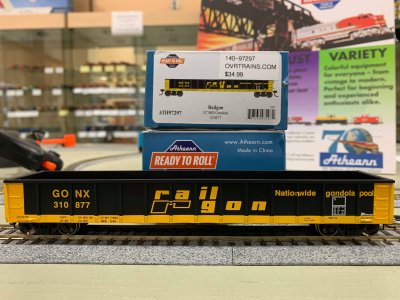 Athearn 97297 HO Scale - RTR 52Ft Mill Gondola, GONX/ RailGon #310877