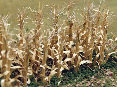 Bachmann HO Dried Corn Stalks -30pcs