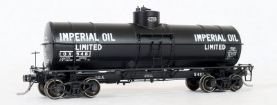 Tangent 19070-01 - HO GATC 1917-Design 10,000 Gal. Tank Car - IOX Imperial Oil Limited 1918+ #546...