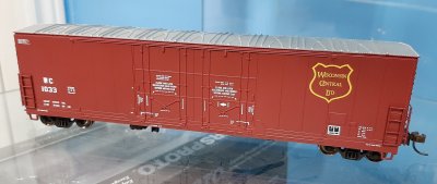 Atlas 20005420 - HO 53ft Evans Double Plug Door Boxcar - Wisconsin Central #1033