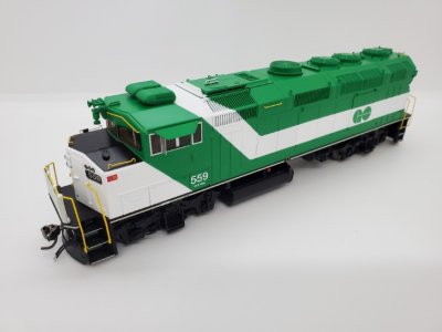 Rapido 19506 - HO GMD F59PH - DCC/Sound - Phase 2 - GO Transit #559