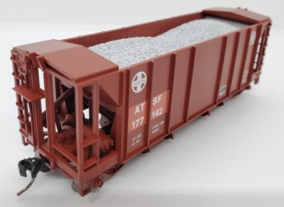 Bowser 43129 - HO RTR 70 Ton 2 Ballast Hopper w/ Side Chutes - ATSF #177158