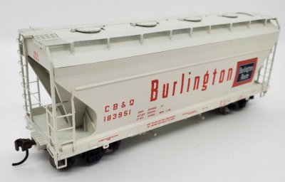 Athearn 93451 - HO RTR ACF 2970 Covered Hopper - CB&Q #183910