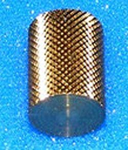 Centerline Products 60156 - N Scale D10/D12 NMRA Knurled Brass Roller For Track Cleaning Car