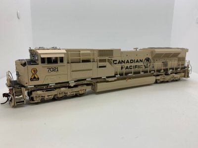 Athearn Genesis2 G75704 - HO SD70ACu - DCC Ready - Canadian Pacific Railway (Army Heritage Unit) ...