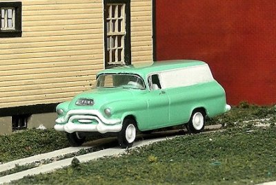 Sylvan Scale Models V-318 HO Scale - 1955-56 GMC 1/2 Ton Panel Van - Unpainted and Resin Cast Kit