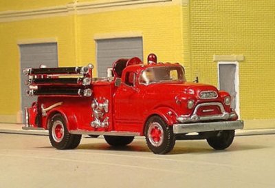 Sylvan Scale Models V-323 HO Scale - 1955-57 GMC 630 with LaFrance Pumper - Unpainted and Resin C...