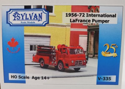 Sylvan Scale Models V-335 HO Scale - 1956-72 IHC-190/LaFrance Pumper - Unpainted and Resin Cast K...