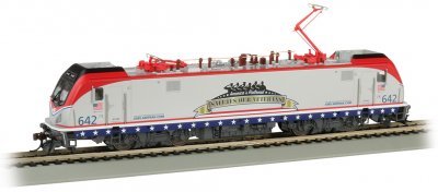 Bachmann 67403 HO - Siemens ACS-64 - DCC & Sound - Amtrak/Salutes Our Veterans #642