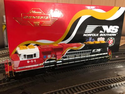 Athearn G65250 - HO SD60E - DCC & Sound - Norfolk Southern NS #9-1-1