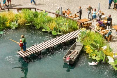 Walthers SceneMaster 4156 - HO Small Shoreline Pier - Laser-Cut Wood Kit