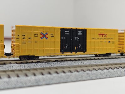 Aurora Miniatures 602013 - N Scale Greenbrier 7550cf 60' Plate F Boxcar - TBOX - TTX Company 'XGH...