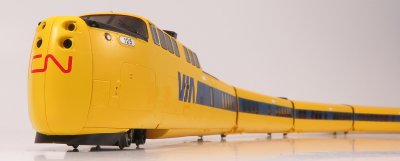 Rapido Trains 203508 (Otter Valley Exclusive!!) HO UAC TurboTrain (DC/DCC/Sound): VIA-CN - 5 Car ...