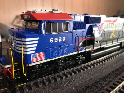 Athearn G65204 HO SD60E DCC Ready Norfolk Southern NS Honor Our Veterans #6920 - LED Lights