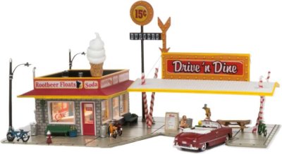 Woodland Scenics 4929 - N Scale Drive N Dine Drive-In Restaurant - Built & Ready Landmark Structu...