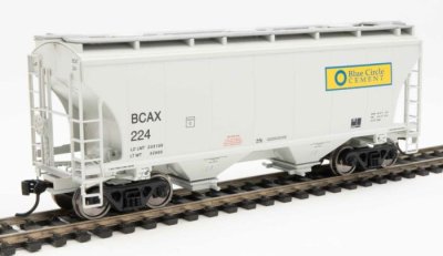 Walthers Mainline 7565 - HO 39Ft Trinity 3281 2-Bay Covered Hopper - Blue Circle Cement #224