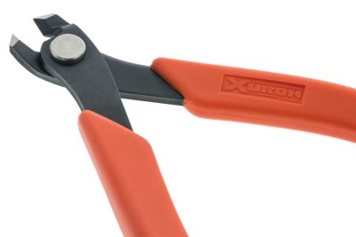 Xuron Corp. 90137 - Shears - Track Cutter for Vertical Cutting