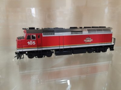 Rapido 083615 - HO EMD F40PH Ph2 w/ditch lights - DCC/Sound - Agawa Canyon #106