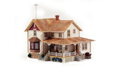 Woodland Scenics 5046 - HO Built-&-Ready Landmark Structures - Corner Porch House