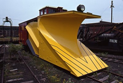 Otter Valley Walthers Proto 110000 - HO Russell Snowplow - Toronto, Hamilton & Buffalo #X786