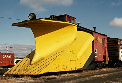 Otter Valley Walthers Proto 110000 - HO Russell Snowplow - Toronto, Hamilton & Buffalo #X786