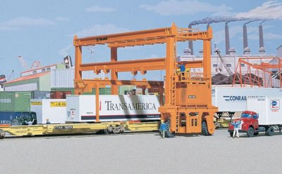 Walthers Cornerstone 3122 - HO MI-JACK Translift(R) Intermodal Crane - Kit