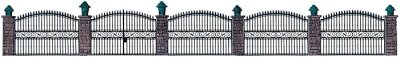 Walthers Cornerstone 550 - HO Wrought Iron Fence - Kit (25-1/2 Inches)